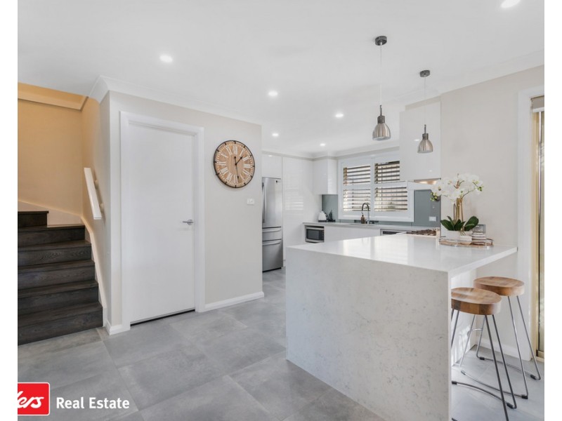 3 Blackburn Avenue, West Hoxton NSW 2171