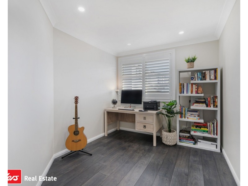 3 Blackburn Avenue, West Hoxton NSW 2171