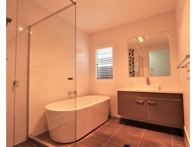 25 CARNELIAN STREET, Leppington NSW 2179