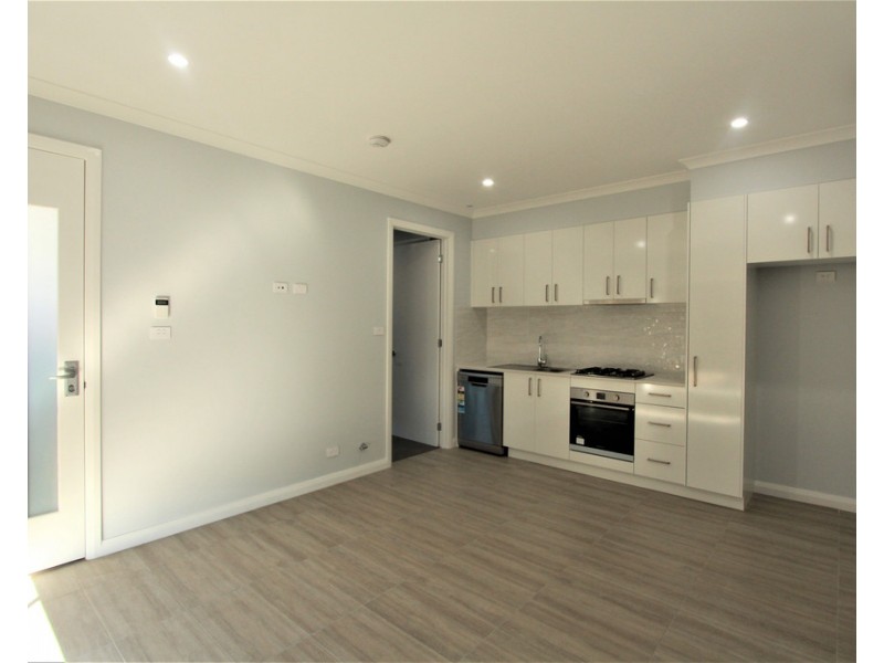 32A Bernier Way, Green Valley NSW 2168