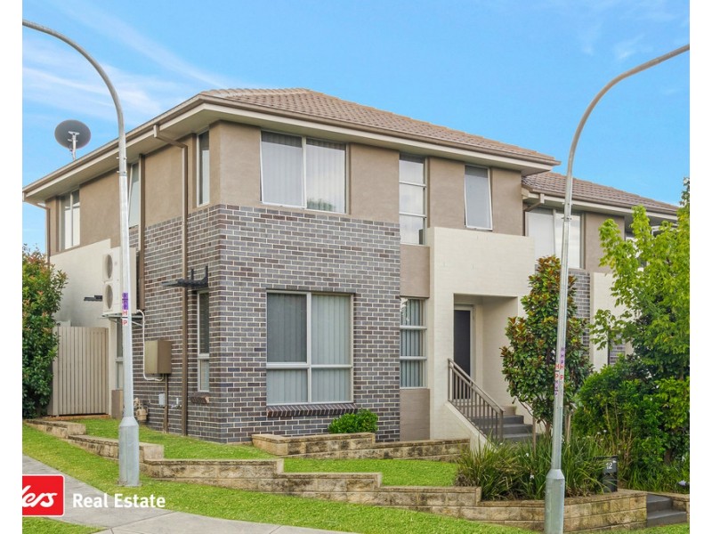 12 Hebe Terrace, Glenfield NSW 2167