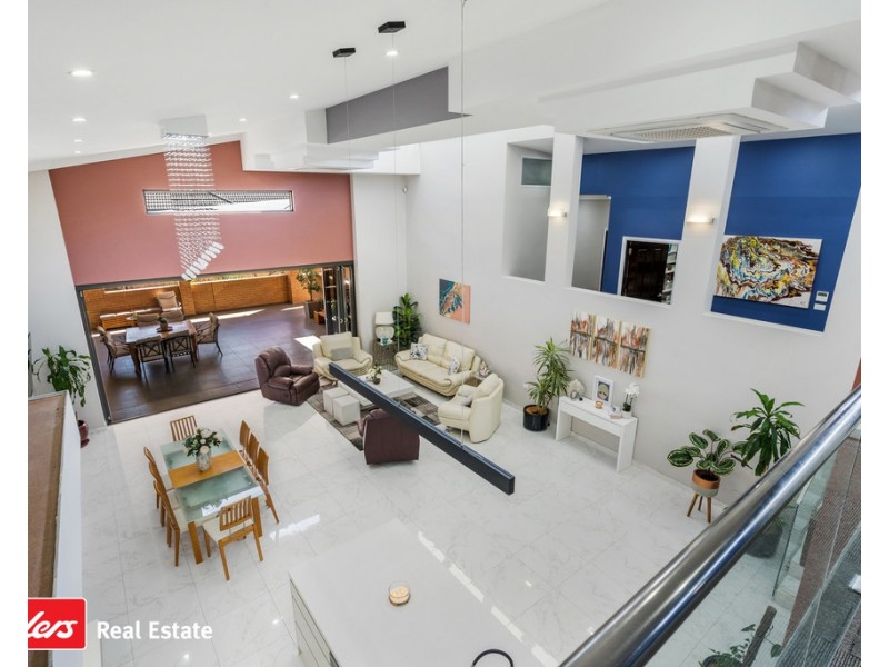 172 Kendall Drive, Casula NSW 2170