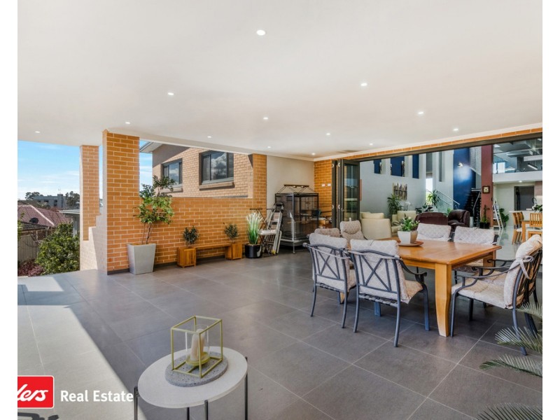 172 Kendall Drive, Casula NSW 2170