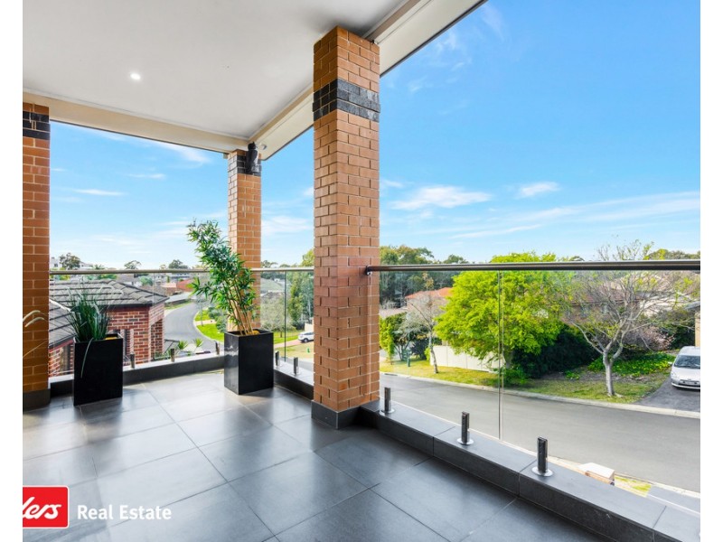 172 Kendall Drive, Casula NSW 2170