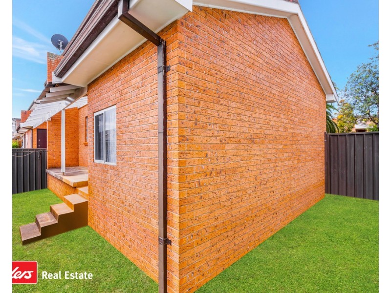 7/7 Susan Place, Minto NSW 2566