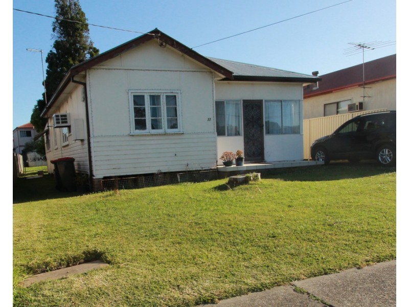 17 BRENAN STREET, Fairfield NSW 2165