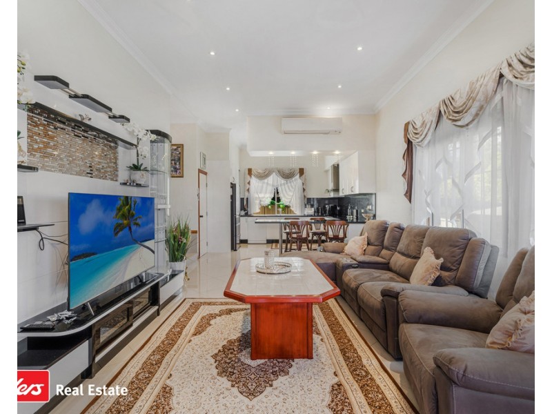 90 Hemphill Avenue, Mount Pritchard NSW 2170