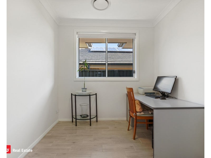 17 SUNSTONE WAY, Leppington NSW 2179