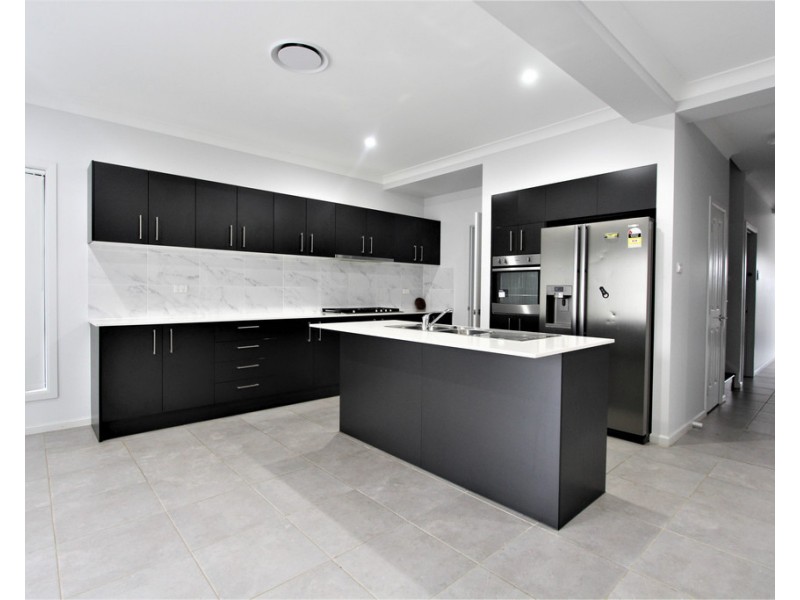 30 Optimism Street, Leppington NSW 2179