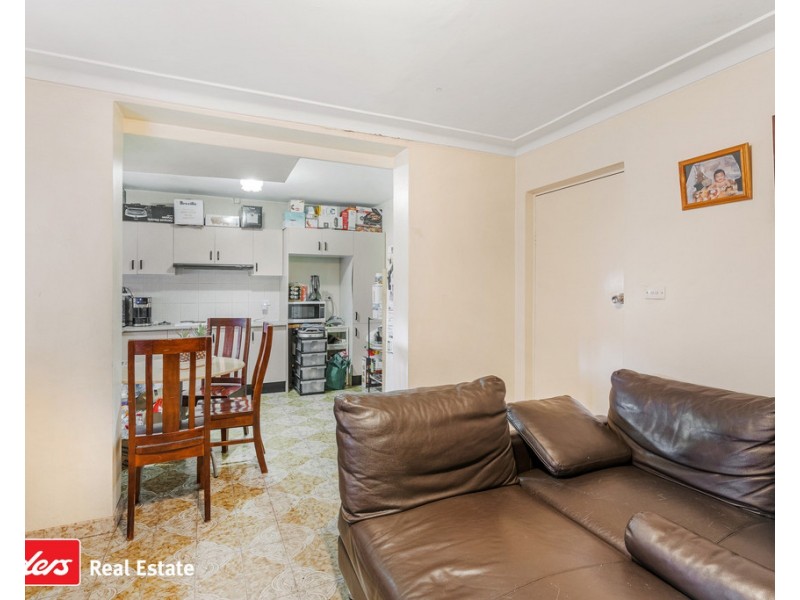 184 The Horsley Drive, Carramar NSW 2163