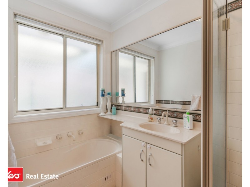 15 Angledool Avenue, Hinchinbrook NSW 2168