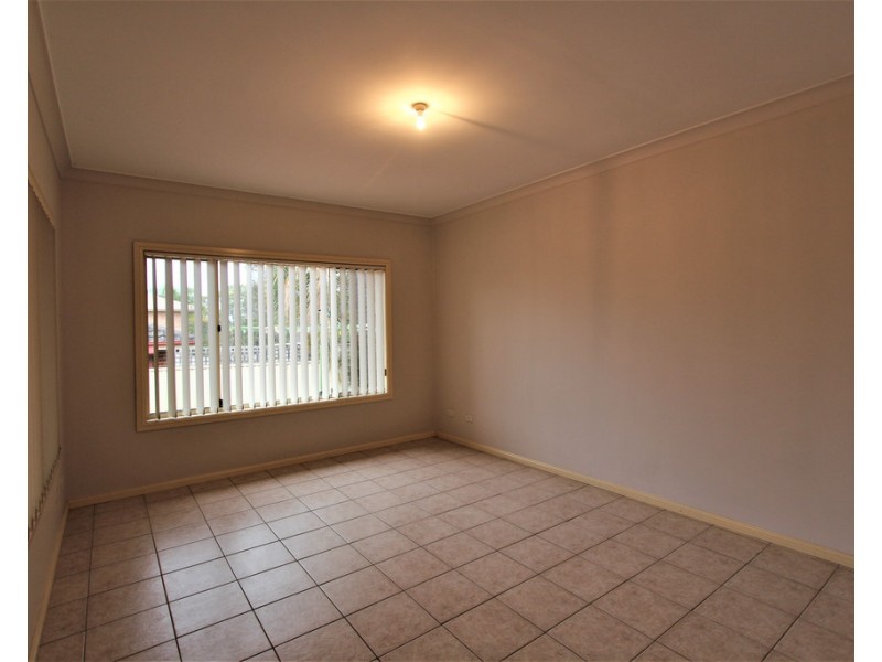 52 Solander Avenue, West Hoxton NSW 2171