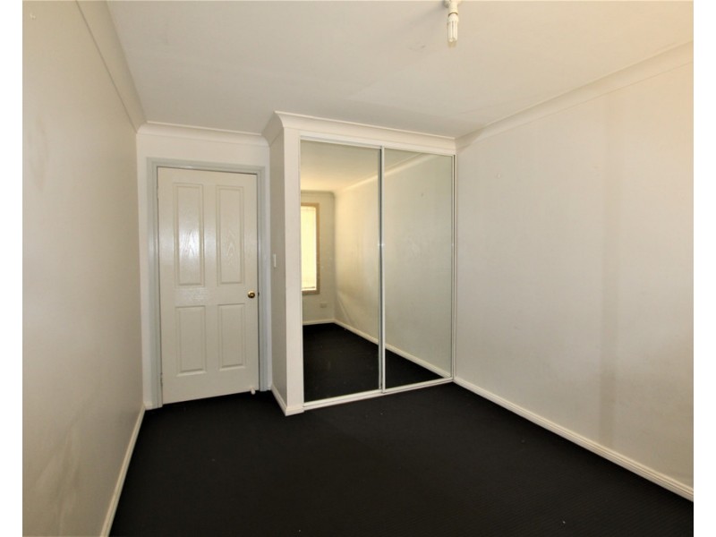 52 Solander Avenue, West Hoxton NSW 2171