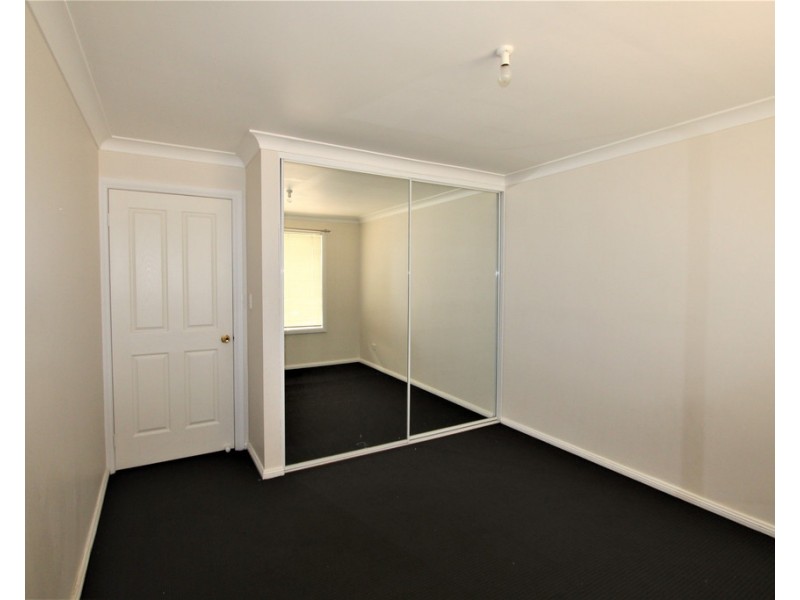 52 Solander Avenue, West Hoxton NSW 2171