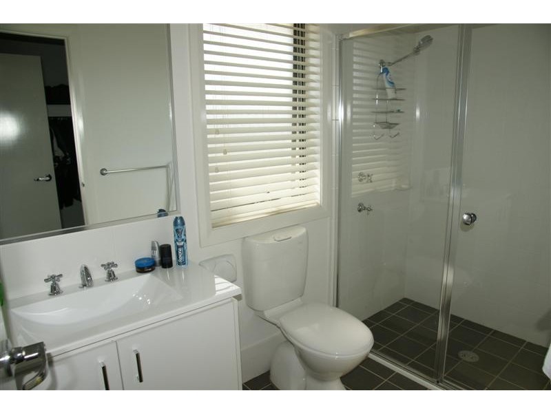 10 Mariner Street, Glenfield NSW 2167