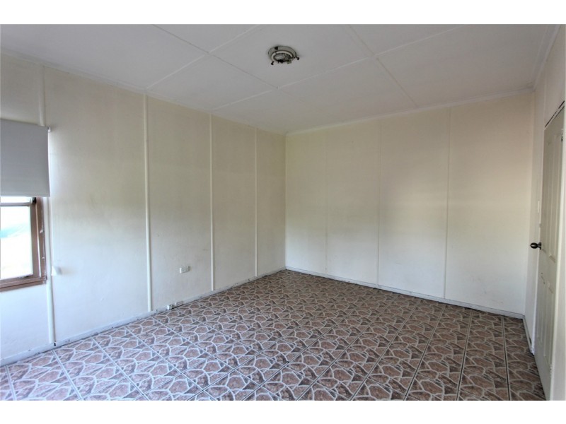 206 Moore Street, Liverpool NSW 2170