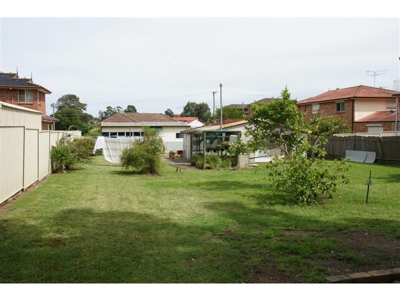 4  National St, Cabramatta NSW 2166
