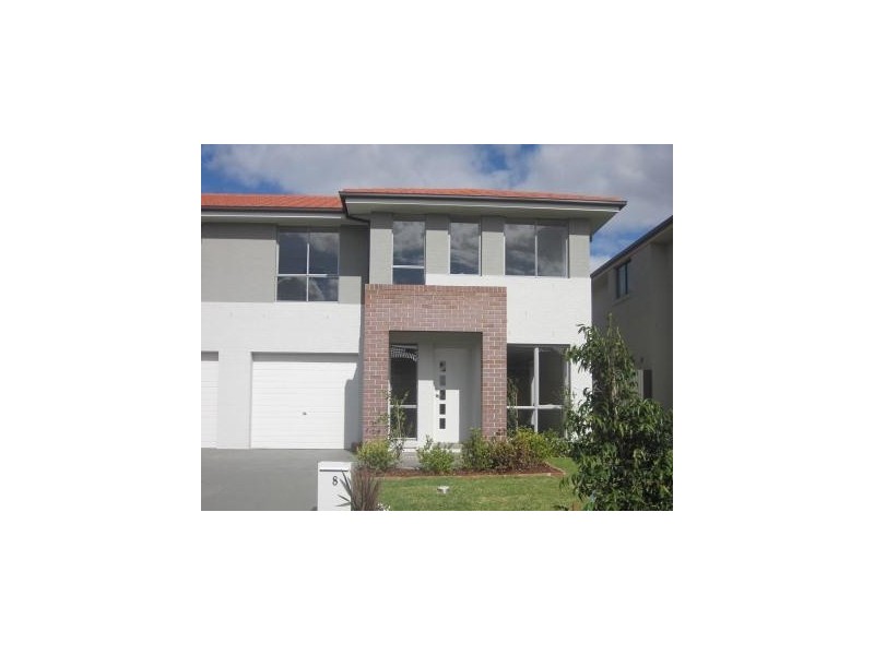 8 Matilda Way, Glenfield NSW 2167