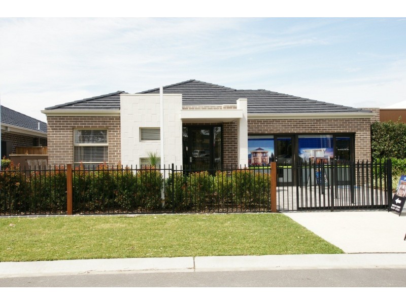 Carnes Hill NSW 2171