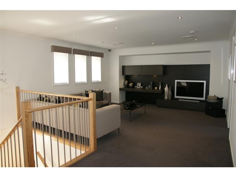 West Hoxton NSW 2171