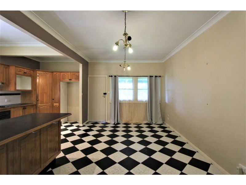79 Sixteenth Avenue, Austral NSW 2179
