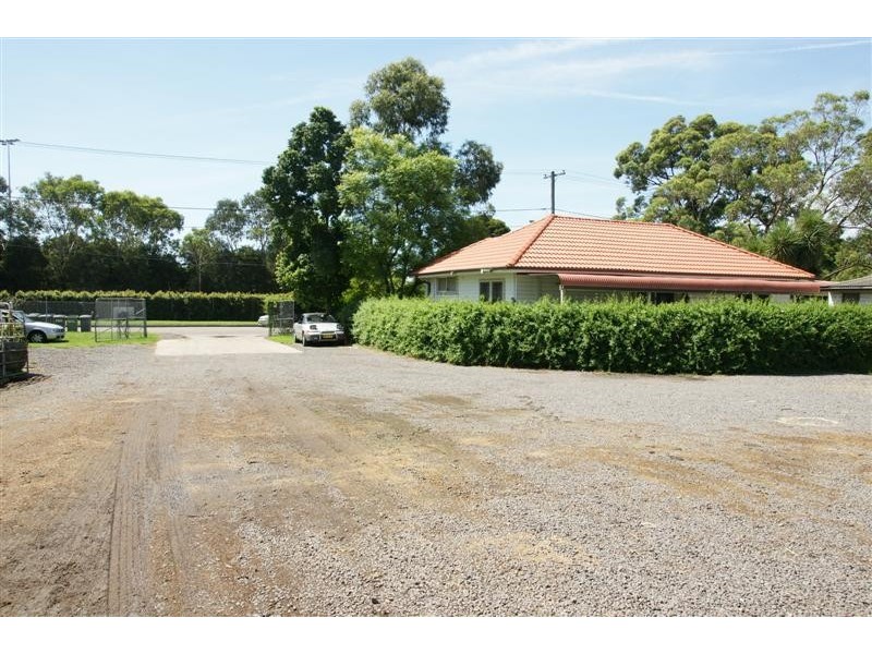 15 Stroud Avenue, Warwick Farm NSW 2170