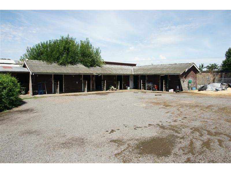 15 Stroud Avenue, Warwick Farm NSW 2170