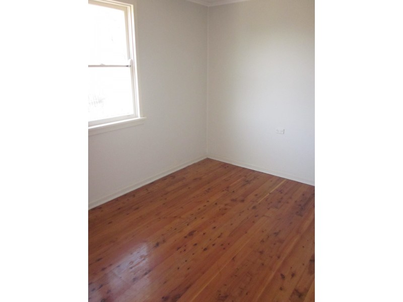 22 Renshaw Street, Warwick Farm NSW 2170