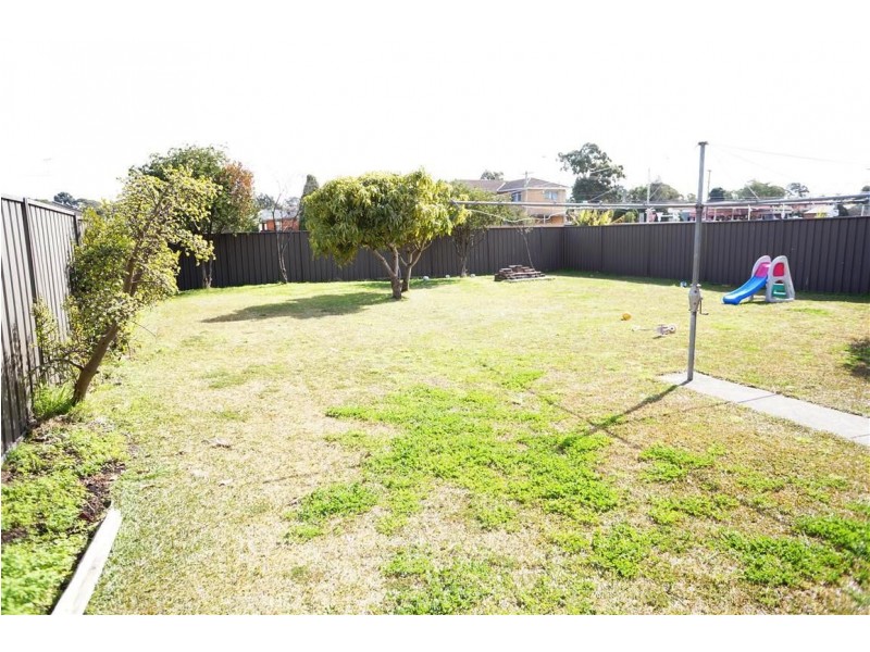 8 Carboni Street, Liverpool NSW 2170