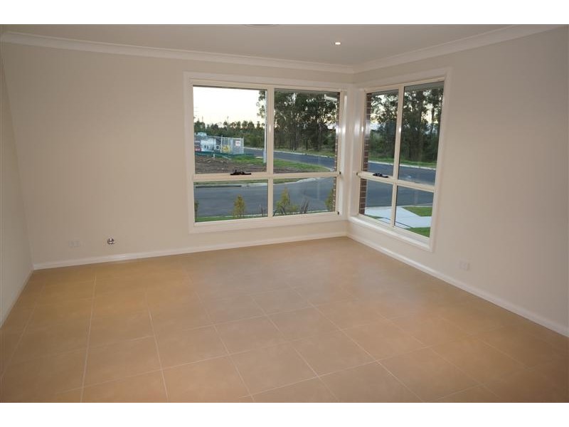 24 Bird Walton Ave, Middleton Grange NSW 2171