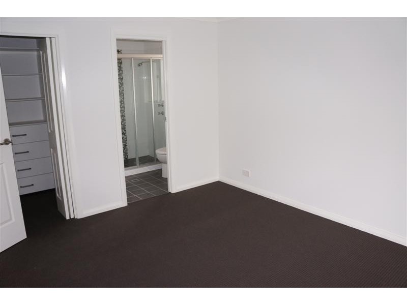 Middleton Grange NSW 2171