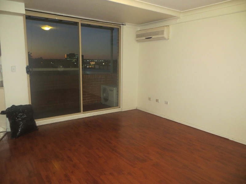 46/100-124 Terminus Street, Liverpool NSW 2170