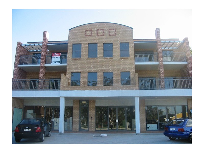 Edensor Park NSW 2176