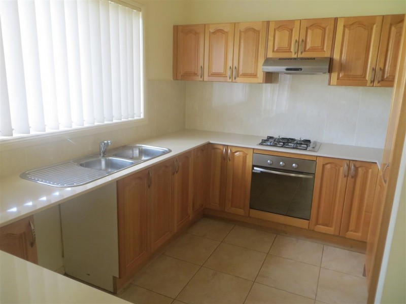 9 Redpa Close, West Hoxton NSW 2171