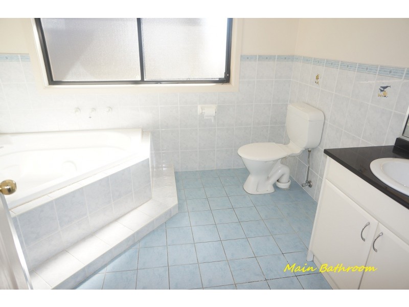 West Hoxton NSW 2171