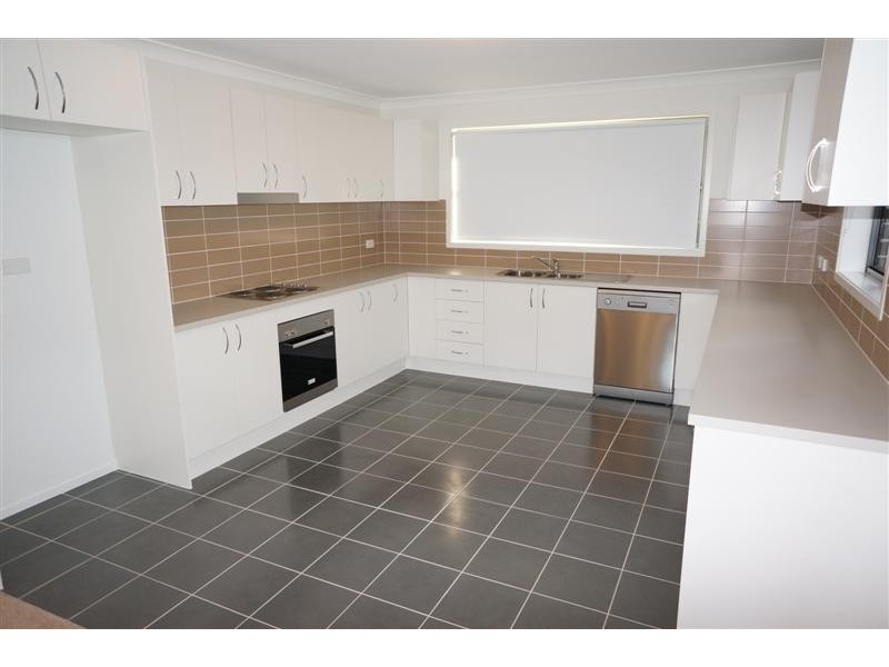 26 Colenso Cct, Edmondson Park NSW 2174