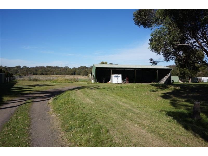 130 Croatia Ave, Edmondson Park NSW 2174