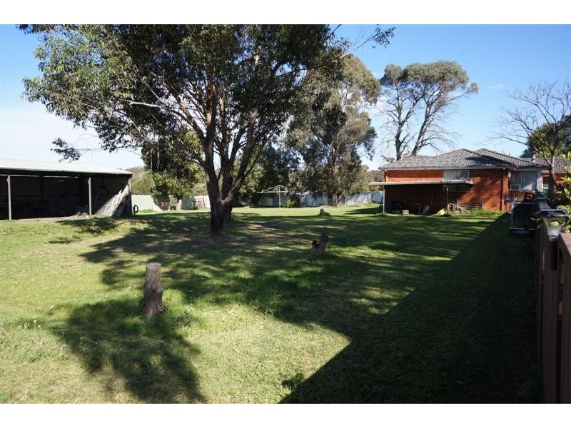 130 Croatia Ave, Edmondson Park NSW 2174
