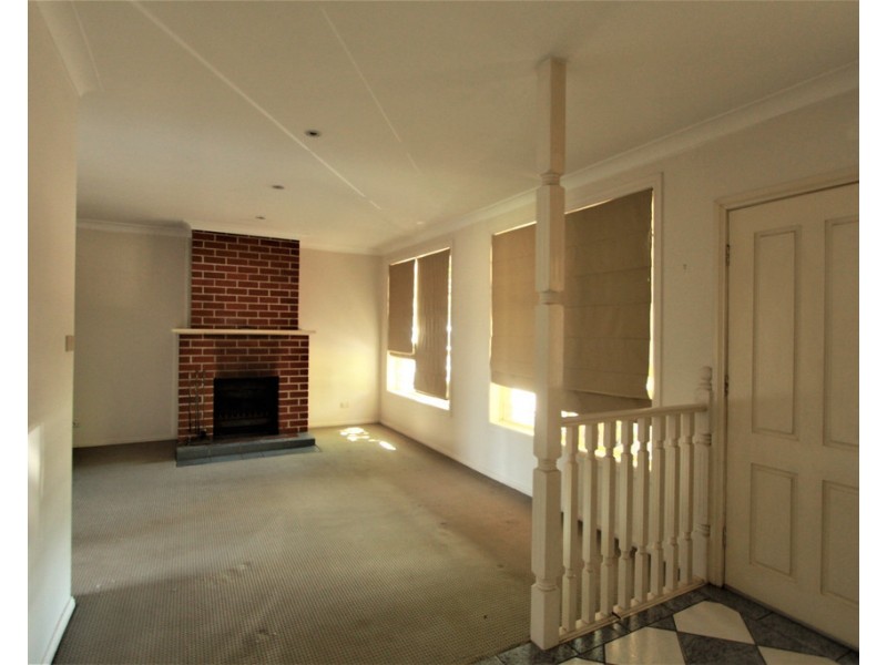 122 Ninth Avenue, Austral NSW 2179