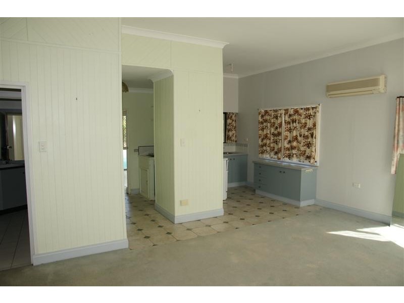 Denham Court NSW 2565