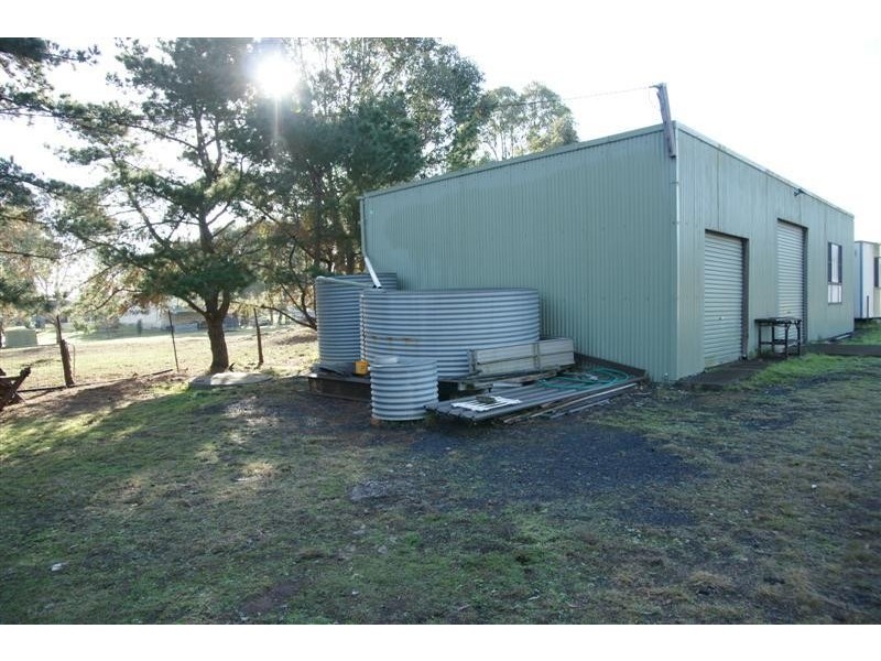 80 Robinson Rd, Bringelly NSW 2556