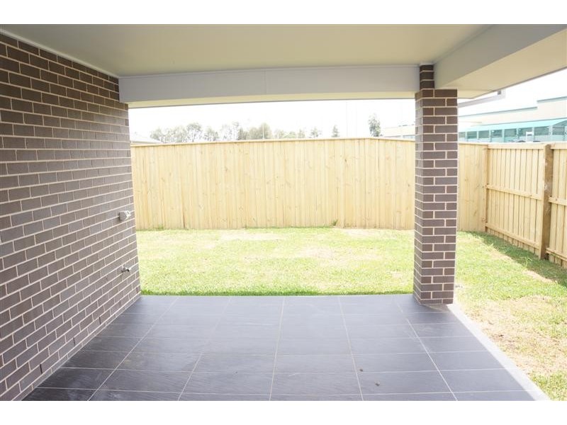Carnes Hill NSW 2171