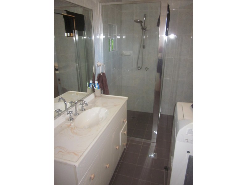 79a Swan Road, Edensor Park NSW 2176