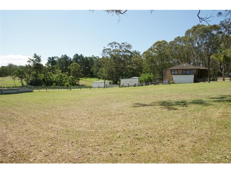 13 Hulls Rd, Leppington NSW 2179