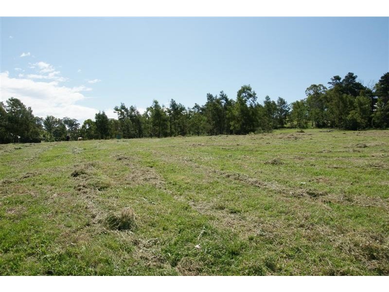 13 Hulls Rd, Leppington NSW 2179