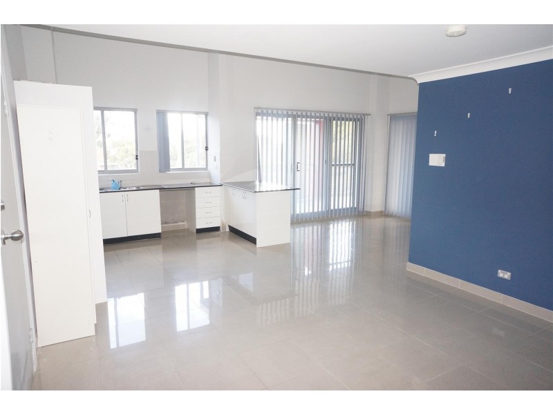 32/17-19 Northumberland Street, Liverpool NSW 2170