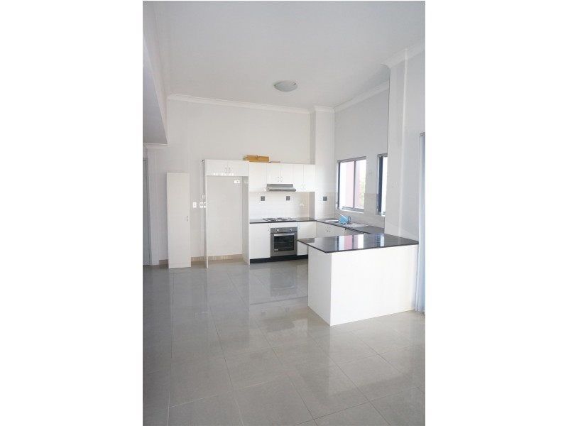 32/17-19 Northumberland Street, Liverpool NSW 2170