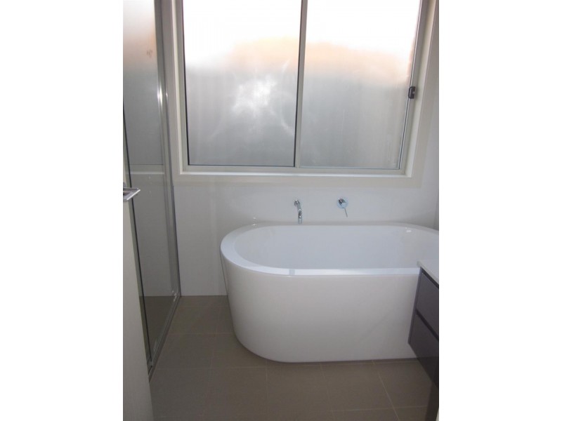 Middleton Grange NSW 2171