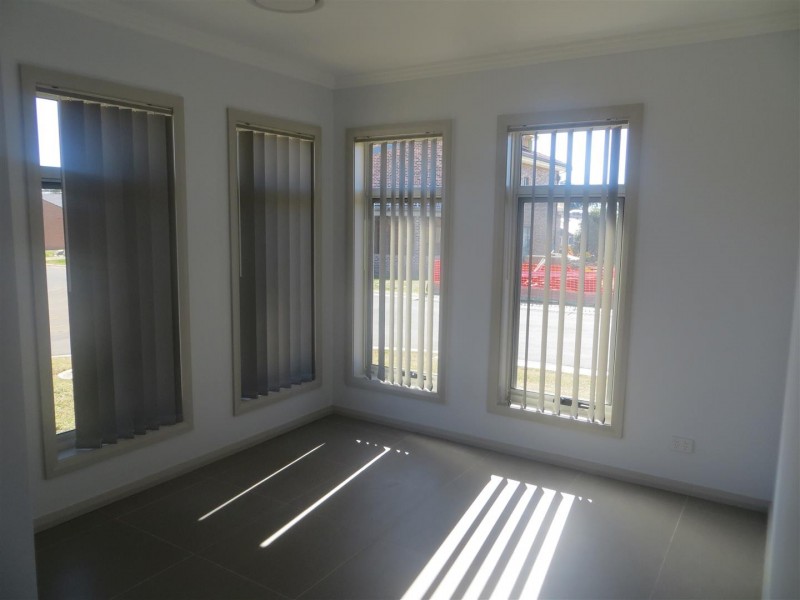 Middleton Grange NSW 2171