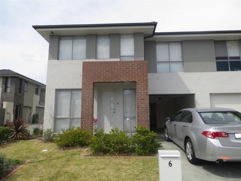 6 Matilda Lane, Glenfield NSW 2167